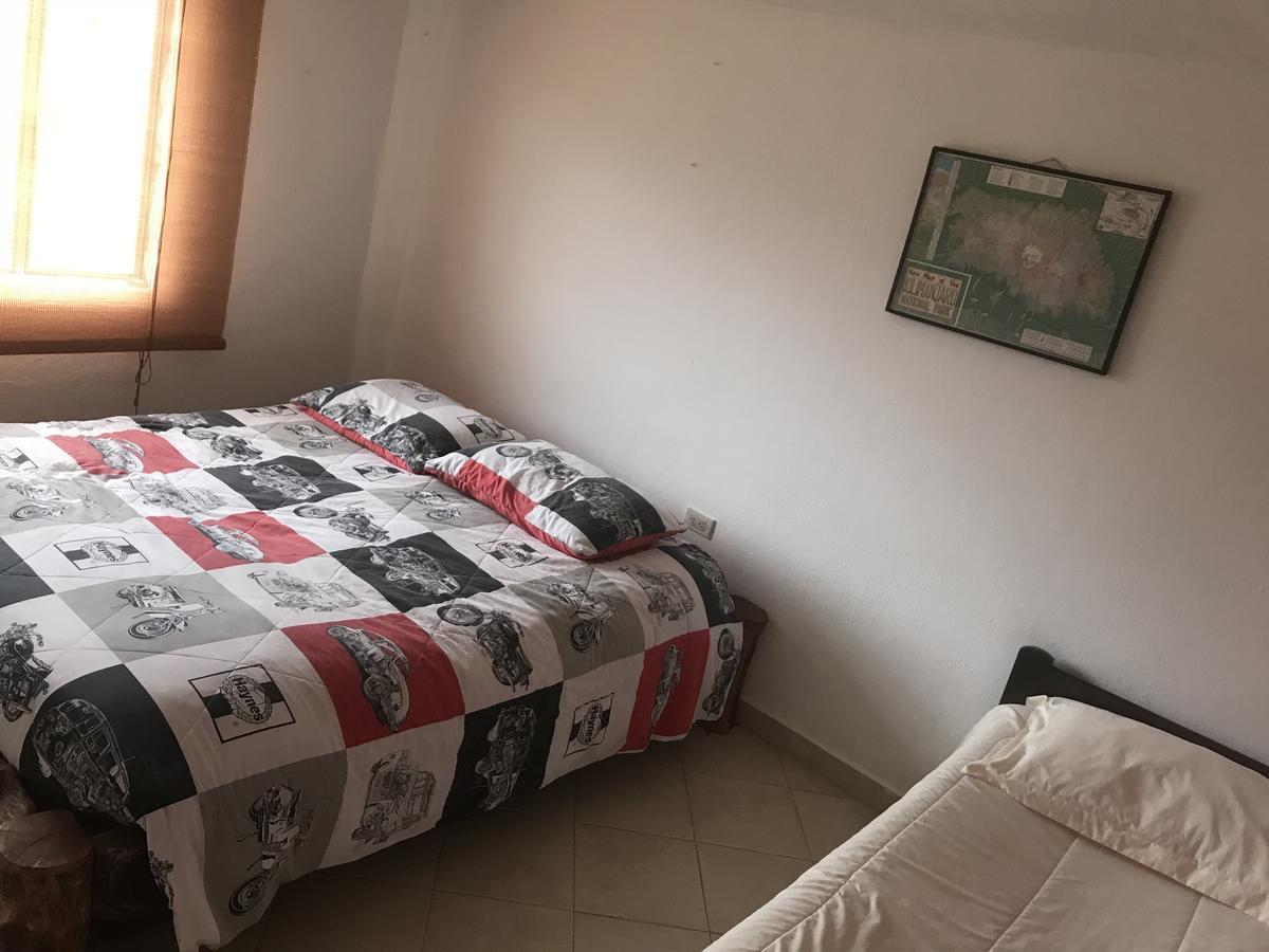 Hostal Casa Lantana 苏埃斯卡 外观 照片