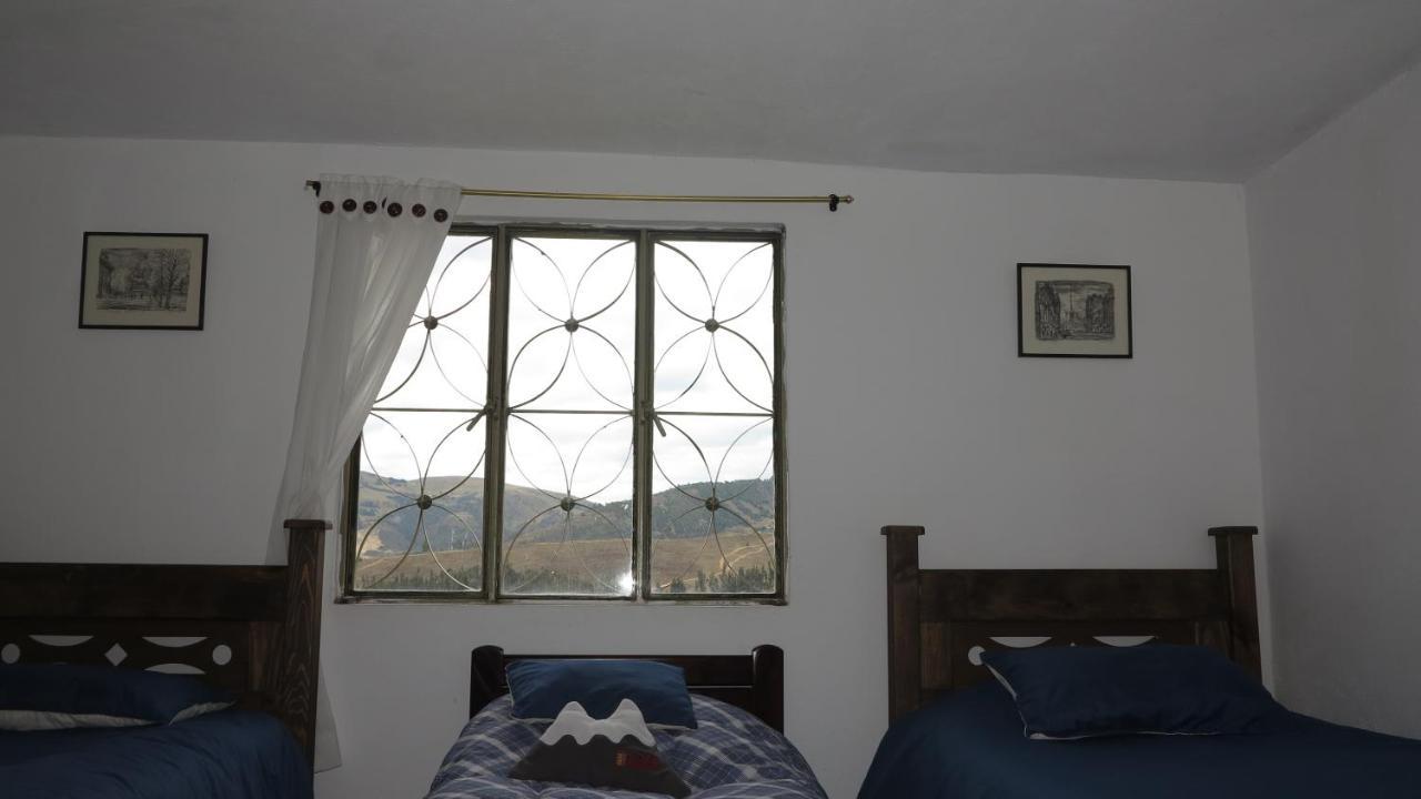 Hostal Casa Lantana 苏埃斯卡 外观 照片
